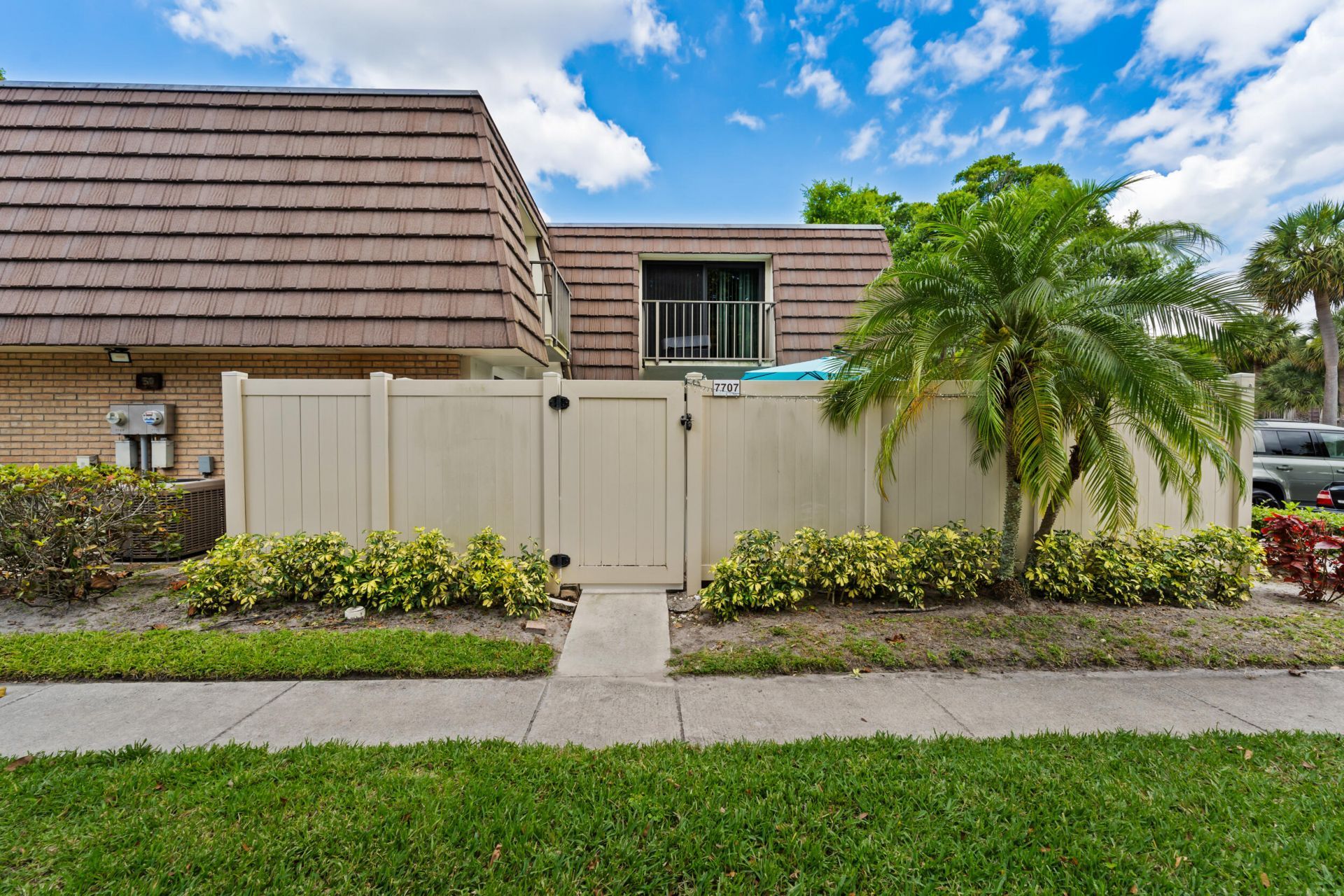 7707 77th Way, Unit 7707, West Palm Beach, FL 33407 Photo