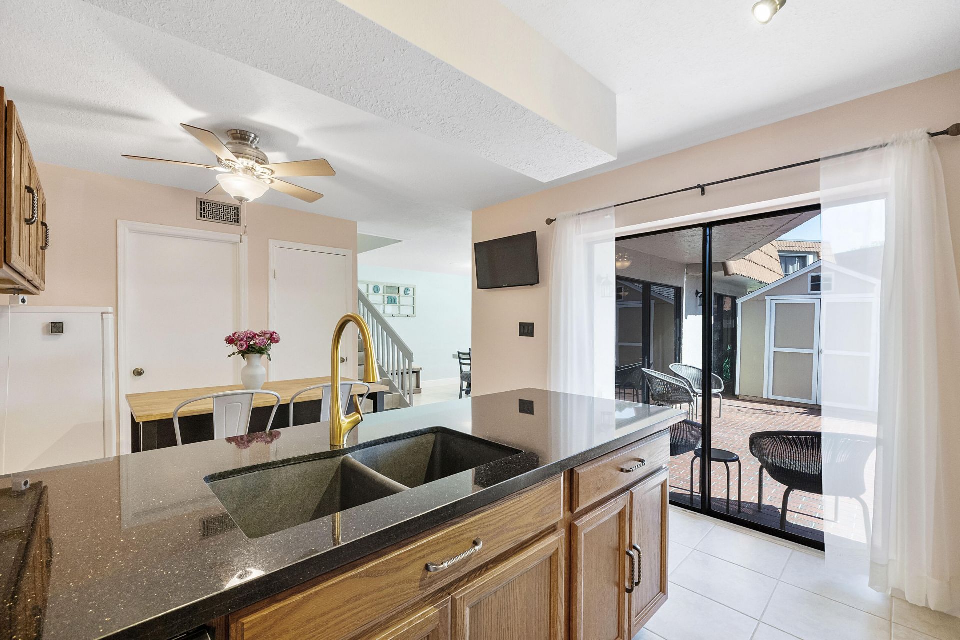 1426 SW 110th Way, Davie, FL 33324 Photo