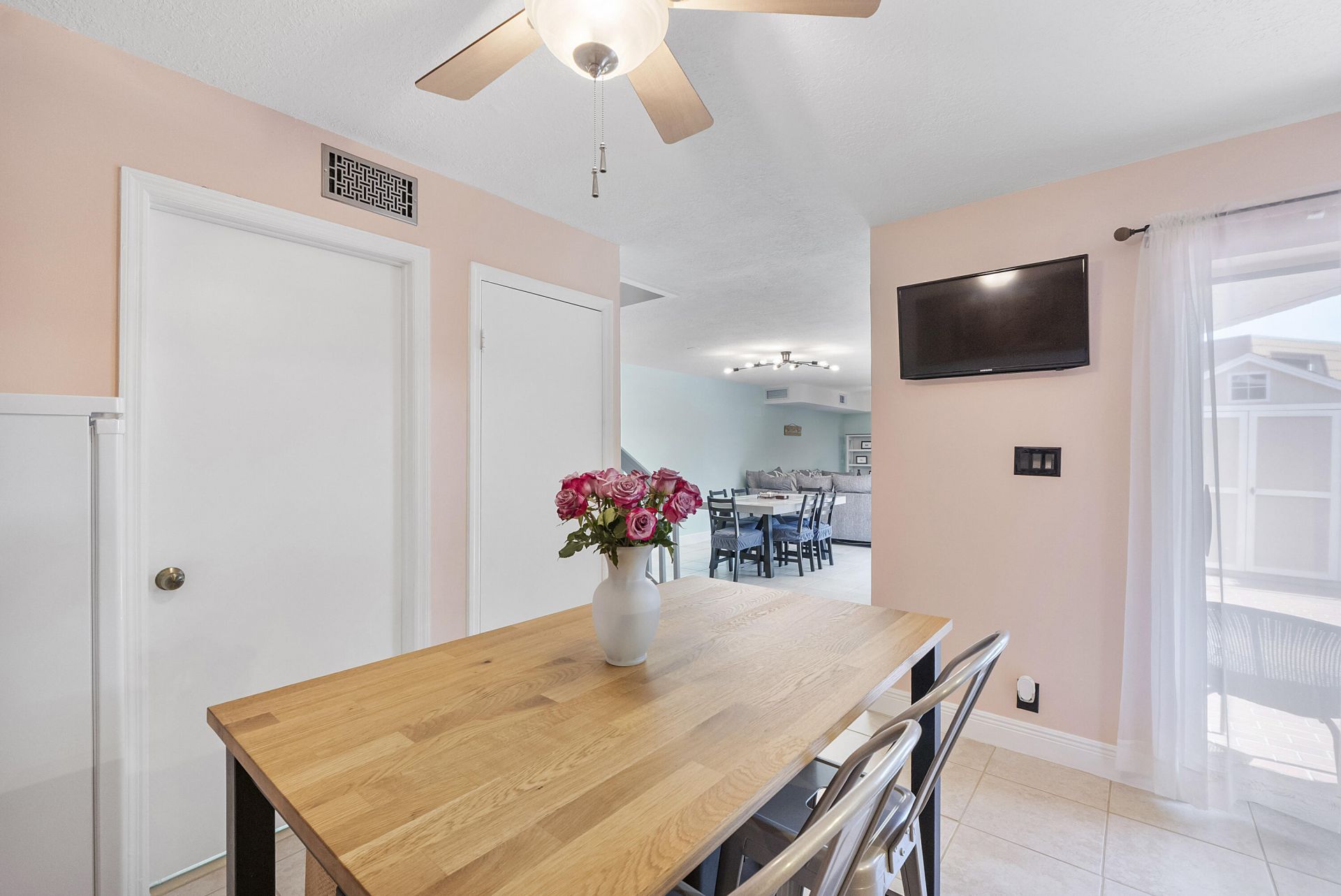 1426 SW 110th Way, Davie, FL 33324 Photo