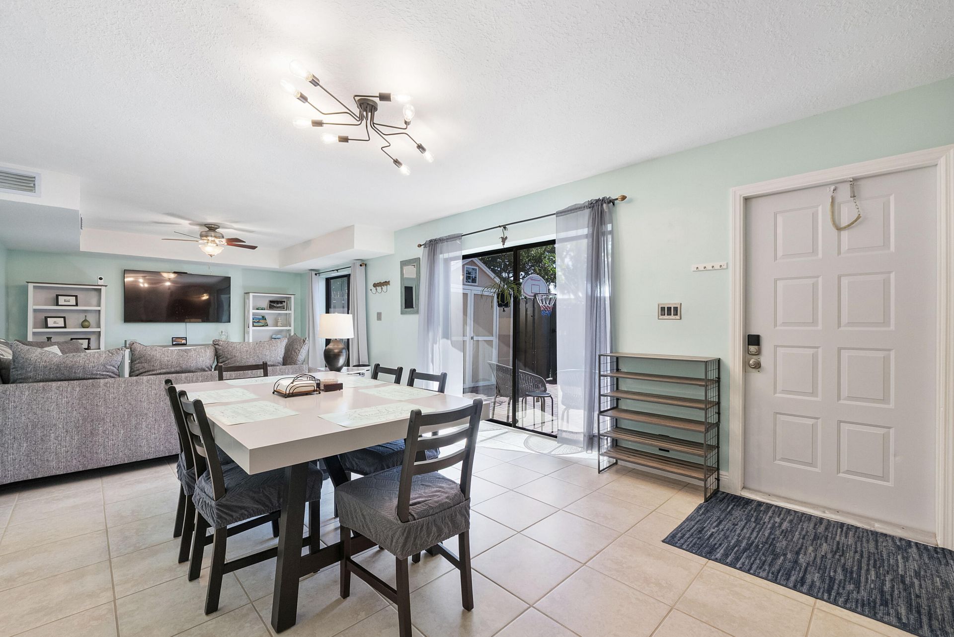 1426 SW 110th Way, Davie, FL 33324 Photo