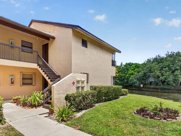 3713 Cocoplum Circle, Unit 3545, Coconut Creek, FL 33063