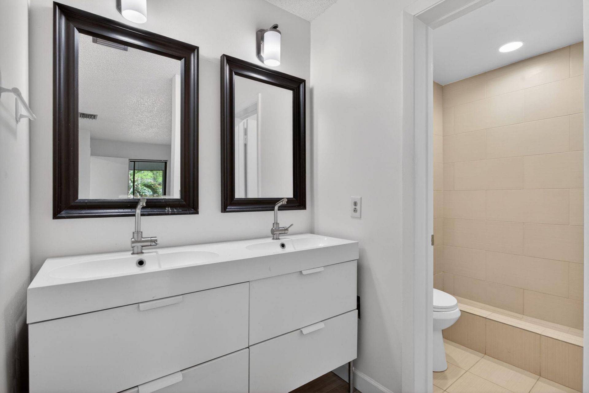 3713 Cocoplum Circle, Unit 3545, Coconut Creek, FL 33063 Photo