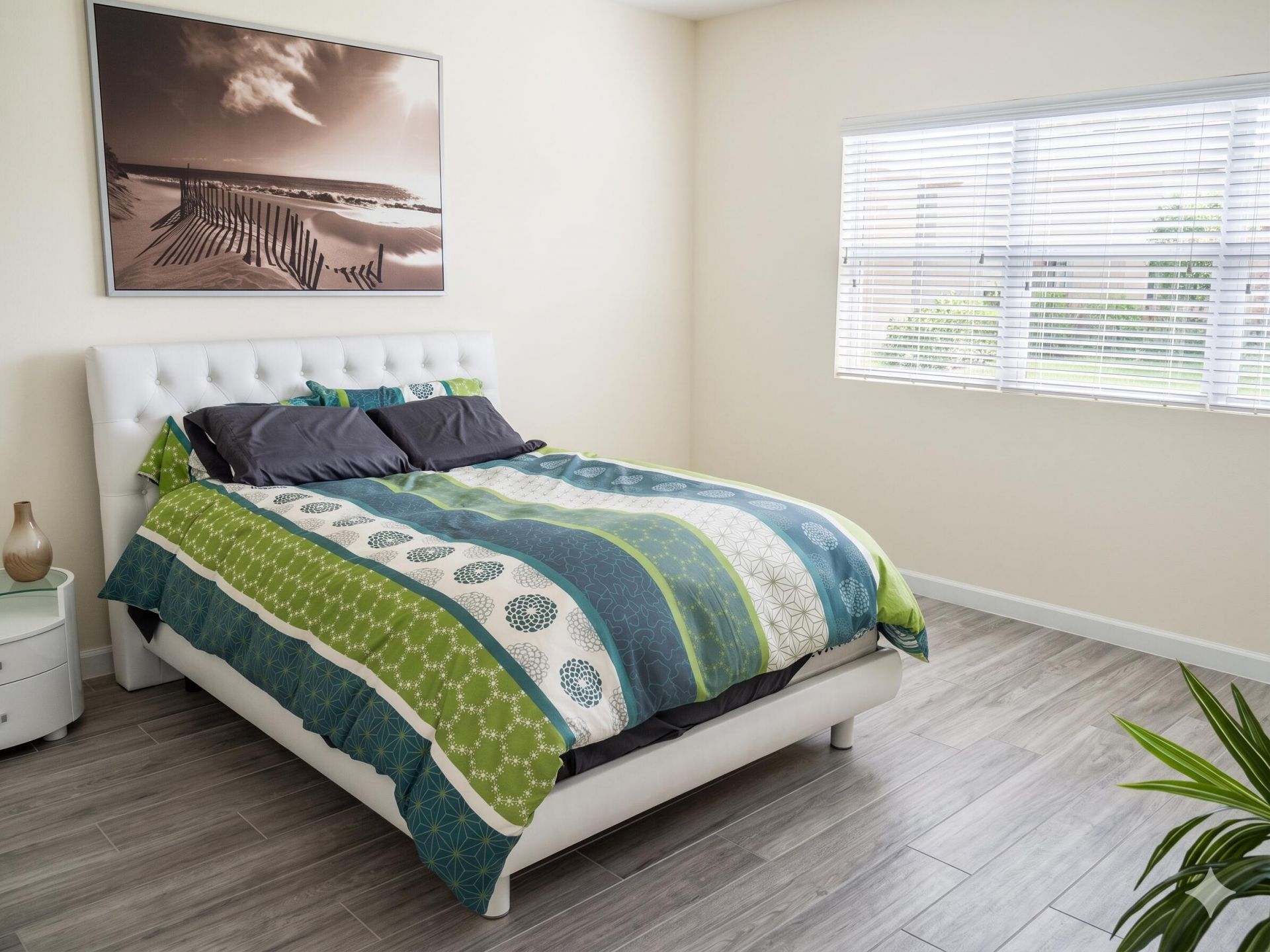 2640 Lake Shore Drive, Unit 309, Riviera Beach, FL 33404 Photo