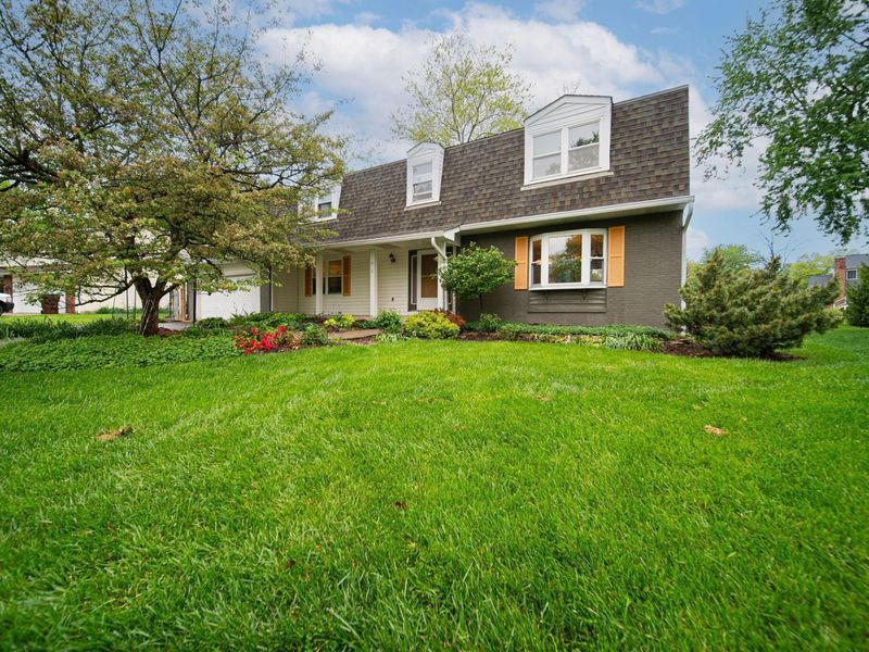 912 Colony Way, Columbus, OH 43235 Photo 1