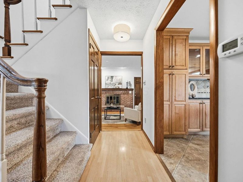 912 Colony Way, Columbus, OH 43235 Photo 41