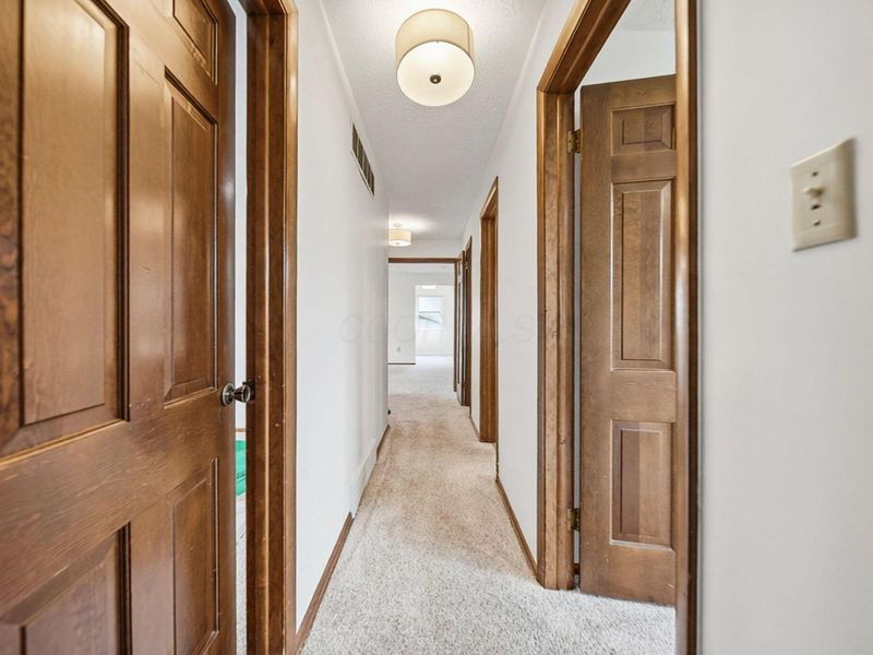 912 Colony Way, Columbus, OH 43235 Photo 58