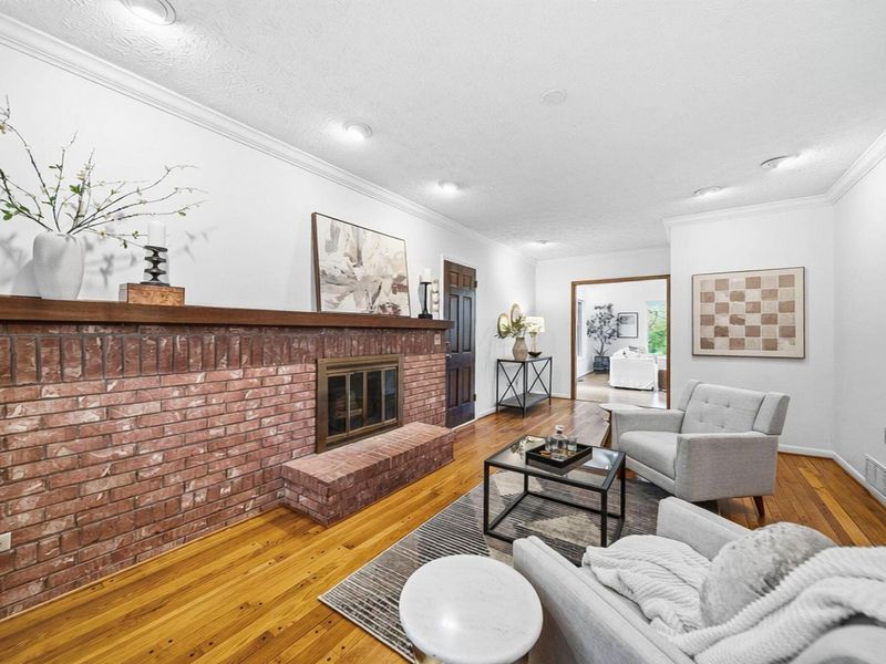 912 Colony Way, Columbus, OH 43235 Photo 8