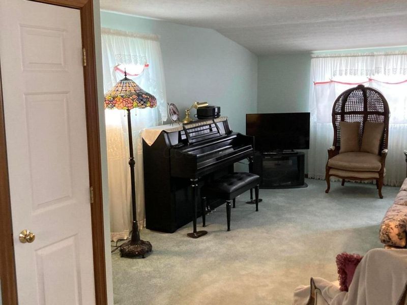 268 10th Street, Lancaster, OH 43130 Photo 5