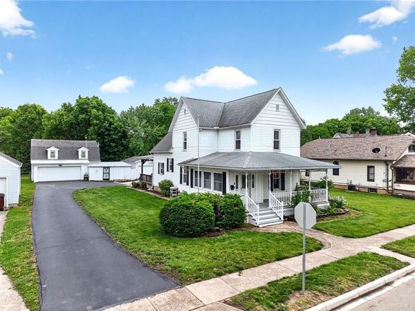 6 Maple Street, Franklin, OH 45005