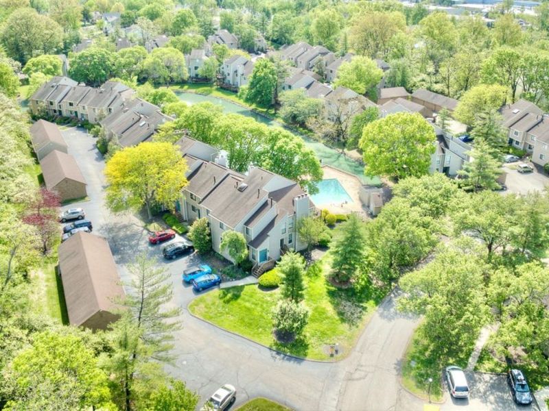 9450 Hunters Creek Drive, Cincinnati, OH 45242 Photo 15
