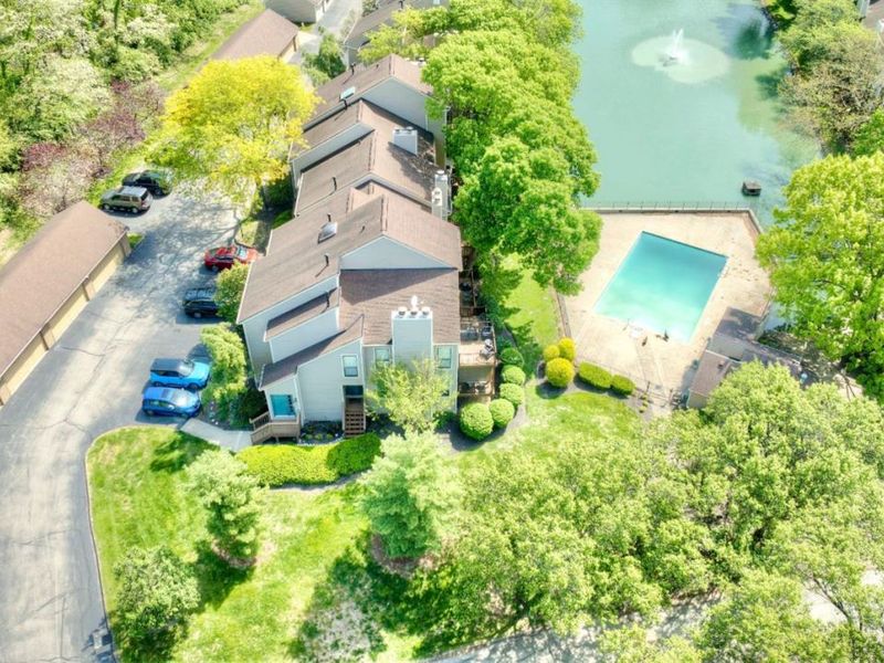 9450 Hunters Creek Drive, Cincinnati, OH 45242 Photo 17