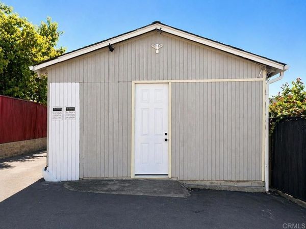 208 E Mission Road, Unit F, Fallbrook, CA 92028