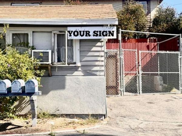208 E Mission Road, Unit D, Fallbrook, CA 92028
