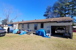 140 Franklin Street photo 4