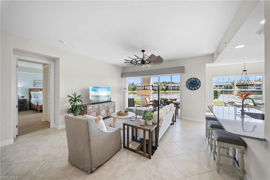 8030 Signature Club Cir, Unit 102, Naples, FL 34113 Photo
