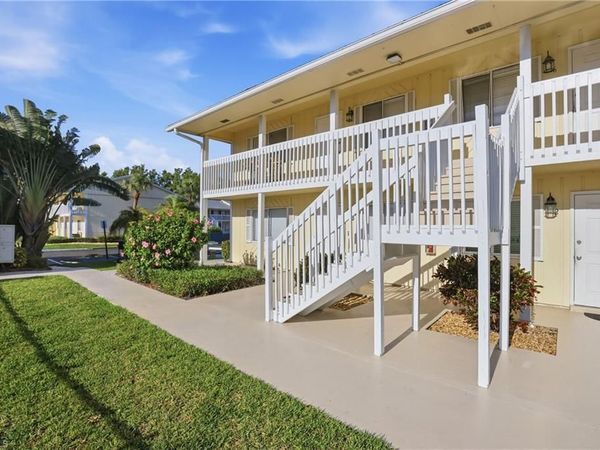 4607 Bayshore DR , Unit K5, NAPLES, FL 34112