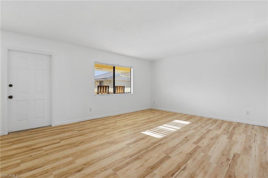 4607 Bayshore Dr, Unit K5, Naples, FL 34112 Photo
