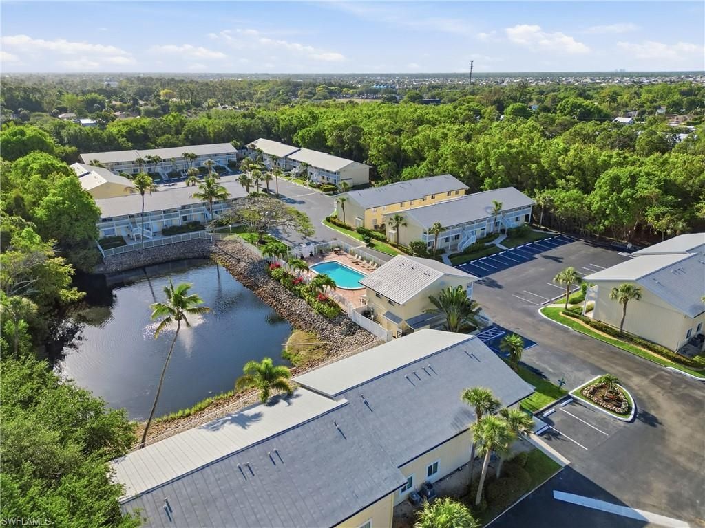 4607 Bayshore Dr, Unit K5, Naples, FL 34112 Photo