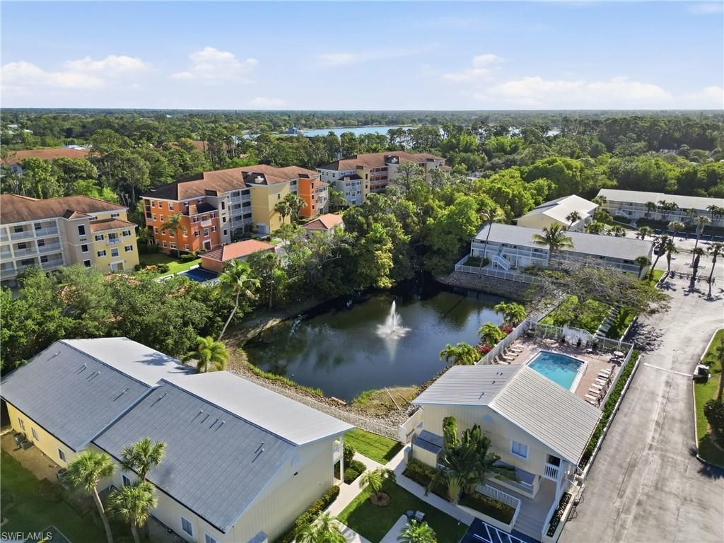 4607 Bayshore Dr, Unit K5, Naples, FL 34112 Photo