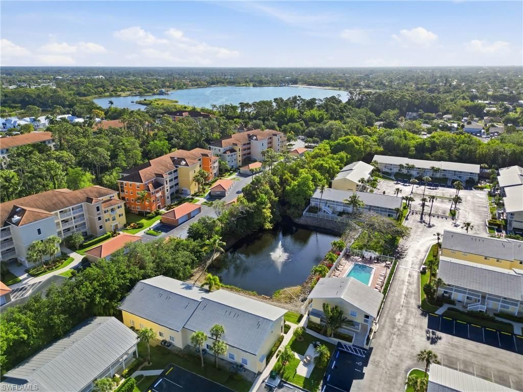 4607 Bayshore Dr, Unit K5, Naples, FL 34112 Photo