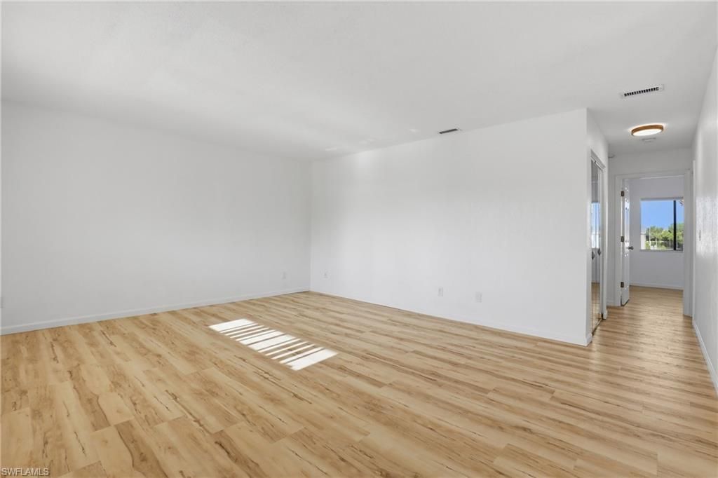 4607 Bayshore Dr, Unit K5, Naples, FL 34112 Photo