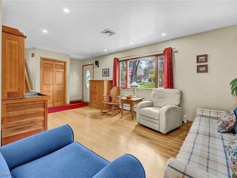 3109 Fair Oaks Drive, Norton, OH 44203 Photo 6
