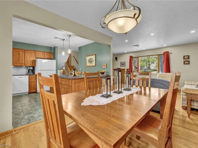 3109 Fair Oaks Drive, Norton, OH 44203 Photo 9