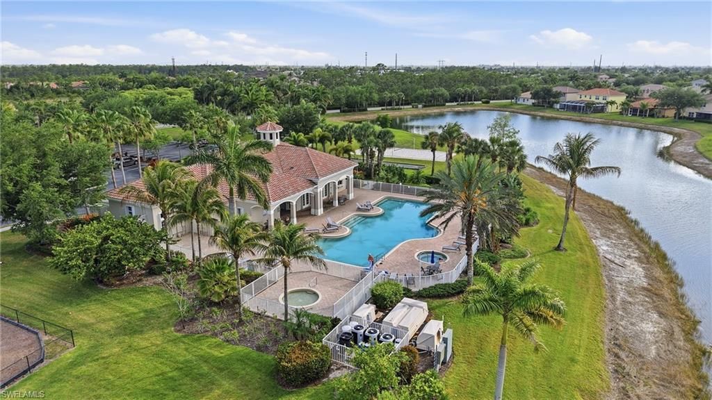 1516 Fells Cove Ln, Cape Coral, FL 33909 Photo