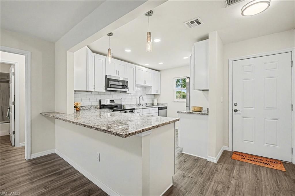 1382 Myerlee Country Club Blvd, Fort Myers, FL 33919 Photo