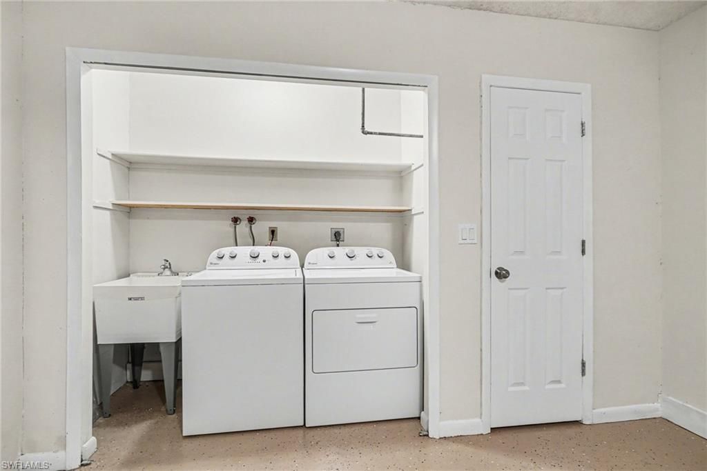 1382 Myerlee Country Club Blvd, Fort Myers, FL 33919 Photo