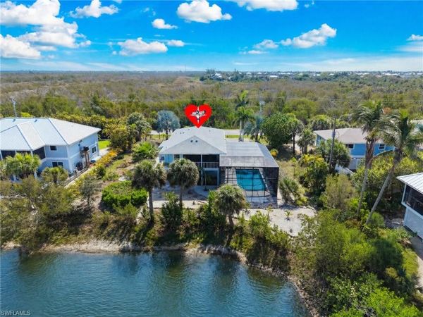 589 Rabbit RD , SANIBEL, FL 33957