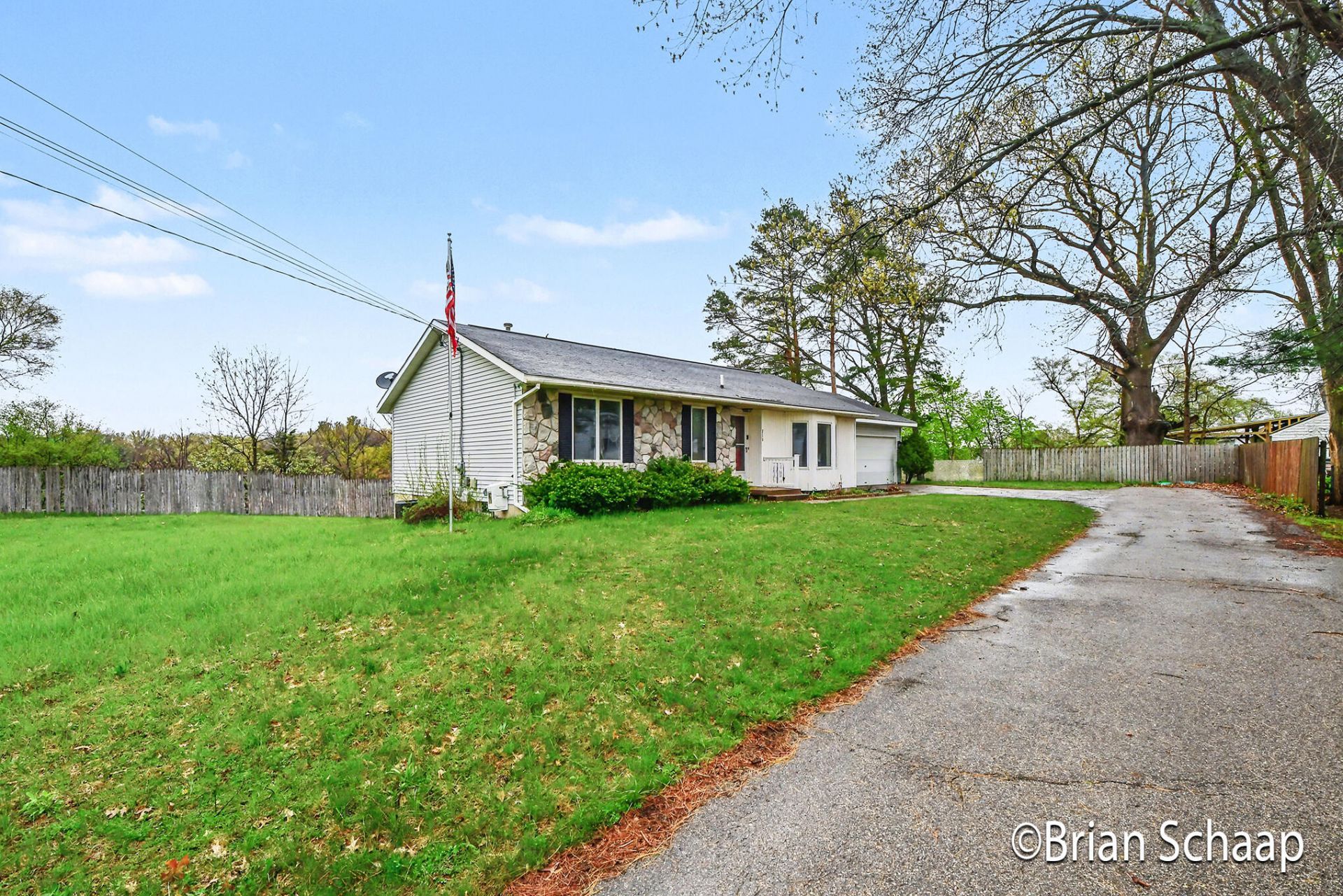3170 Morley Avenue Ne, Grand Rapids, MI 49505 Main Photo