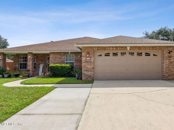 763 ROLAND LAKES Drive, Jacksonville, FL 32220