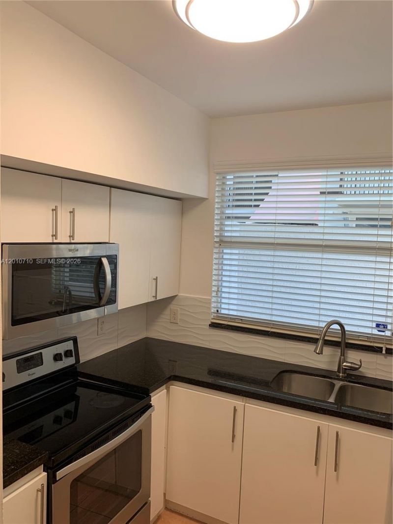 8625 SW 152nd Ave, Unit 244, Miami, FL 33193 Photo
