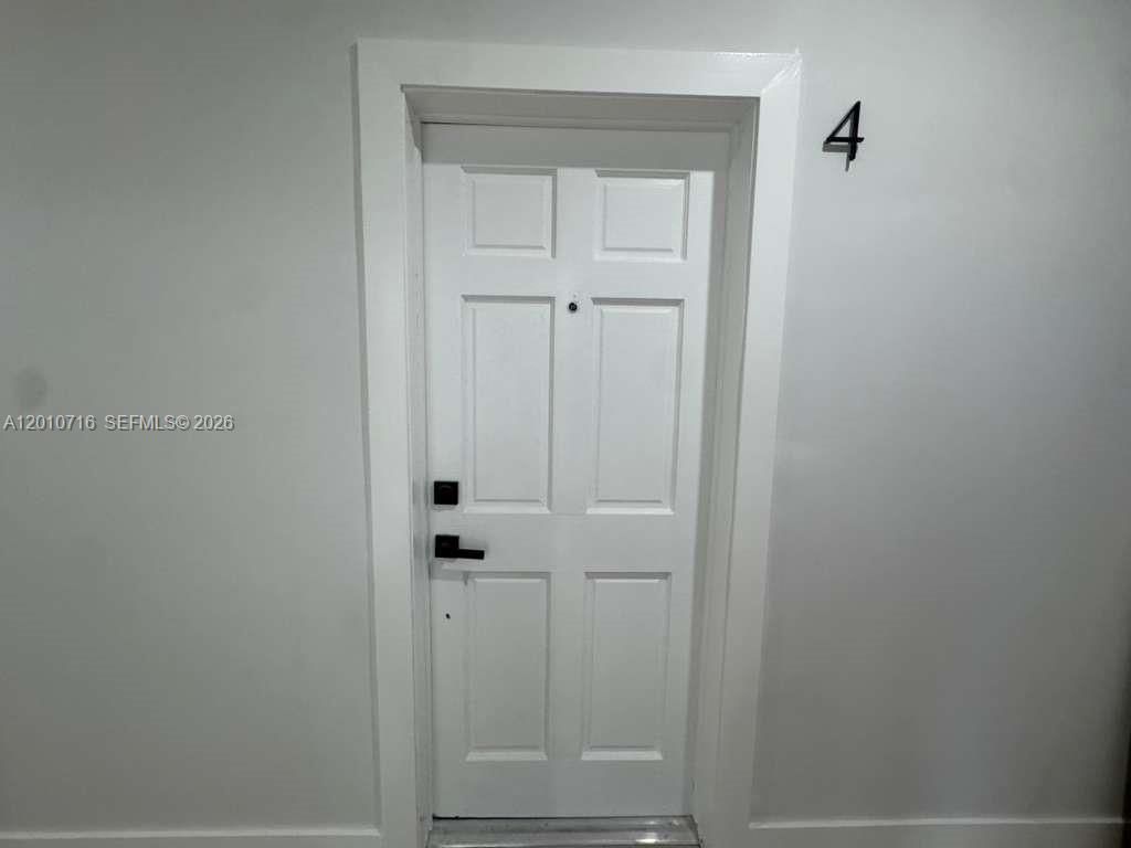 2425 SW 6th St , Unit 5, Miami, FL 33135 Photo