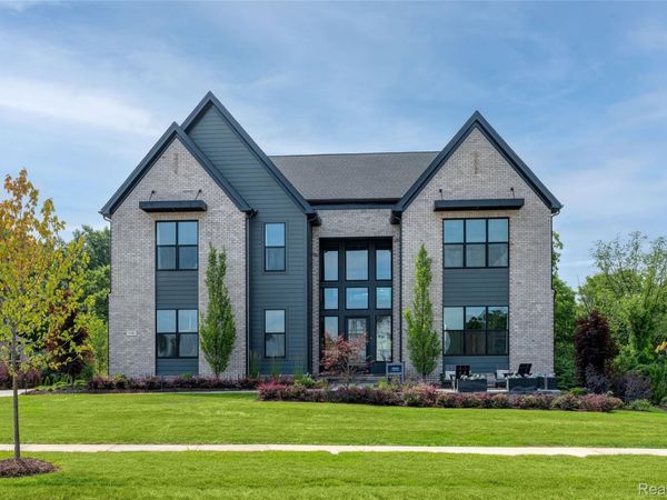 138 Maple Leaf Lane, Ann Arbor Township, Mi 48105