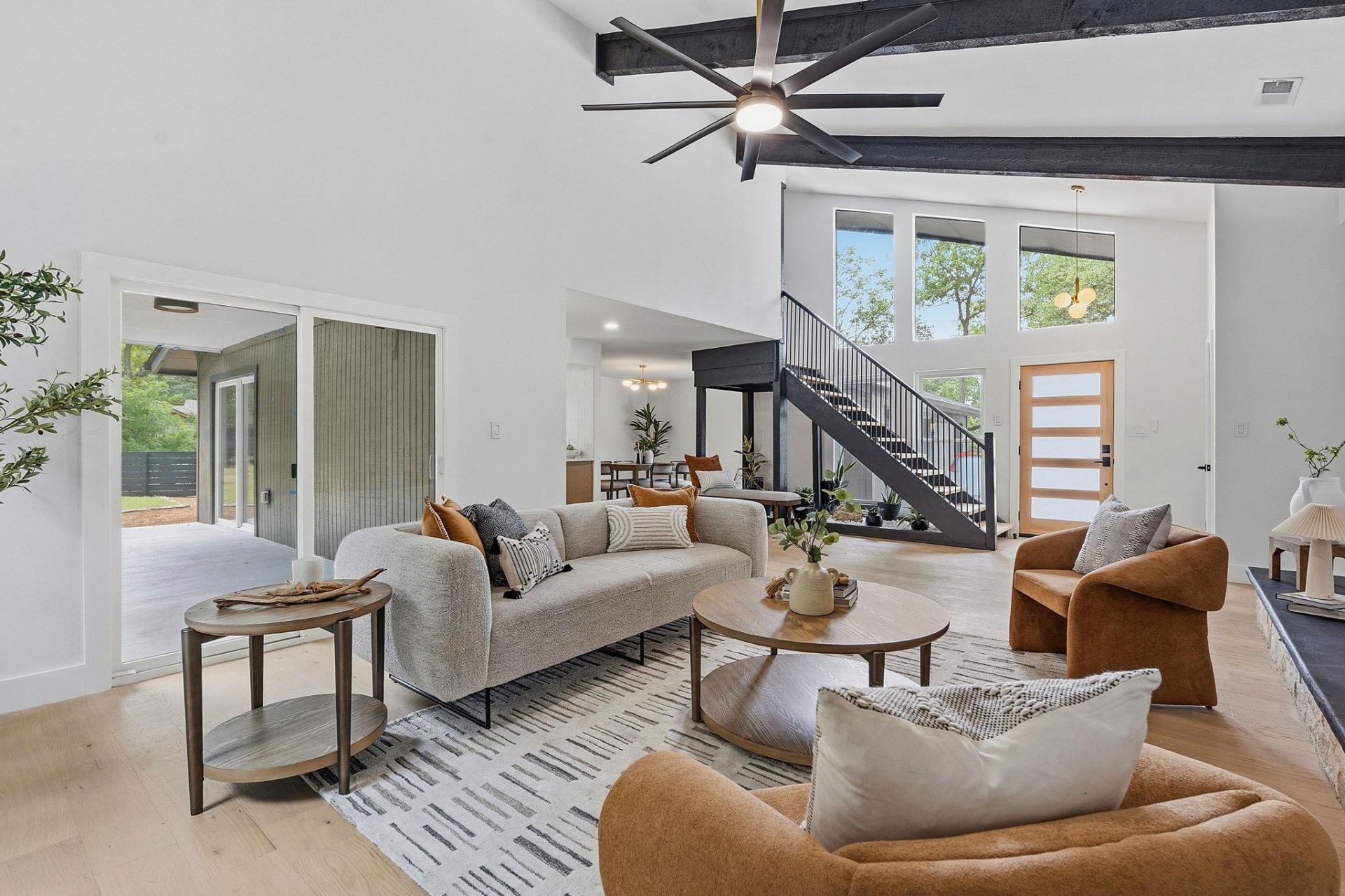 8312 Adirondack Trl, Austin, TX 78759 Main Photo
