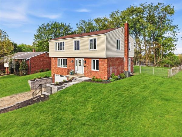 3217 Sundale Dr , Glenshaw, PA 15116