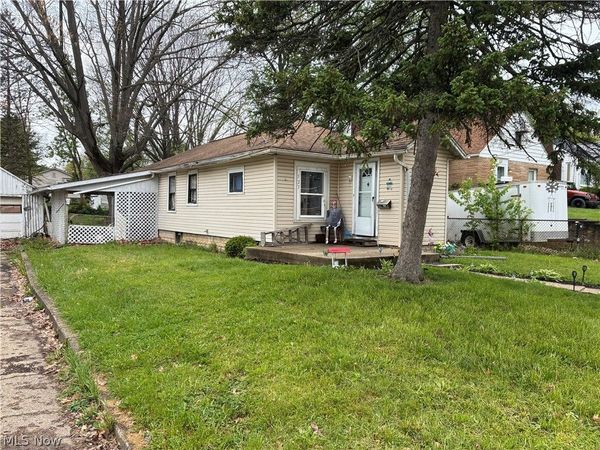 323 Harding Avenue SW, Massillon, OH 44646