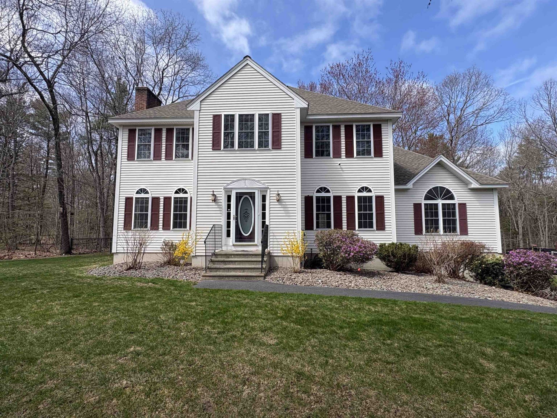 116 Fiddlehead Lane, Chester, NH 03036 Main Photo