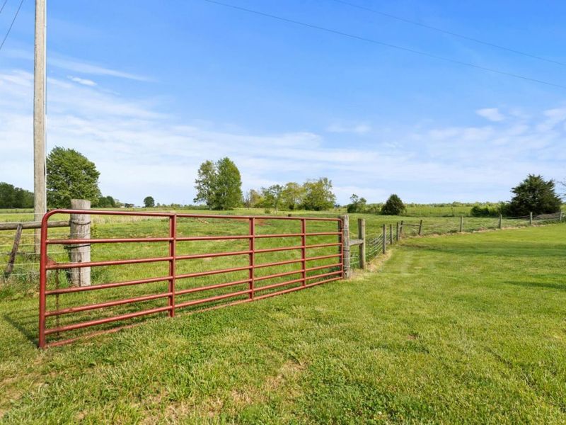 9832 Tri County Highway, Winchester, OH 45697 Photo 28