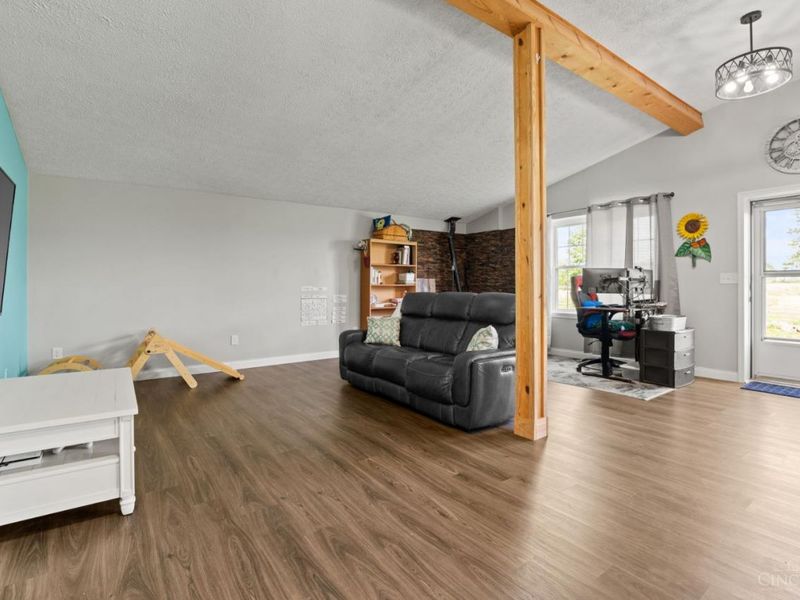 9832 Tri County Highway, Winchester, OH 45697 Photo 4