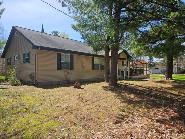 301 S 6th Street, Roscommon, MI 48653