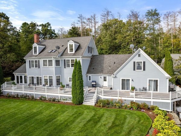 178 Glasheen Road, Petersham, MA 01331