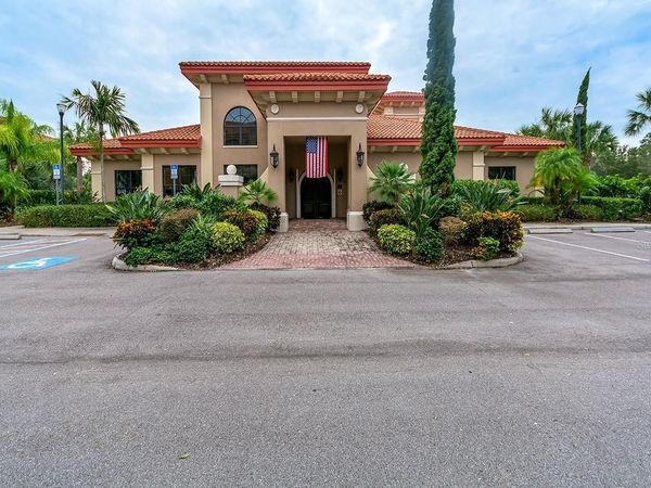 7702 LAKE VISTA COURT , Unit 204, LAKEWOOD RANCH, FL 34202