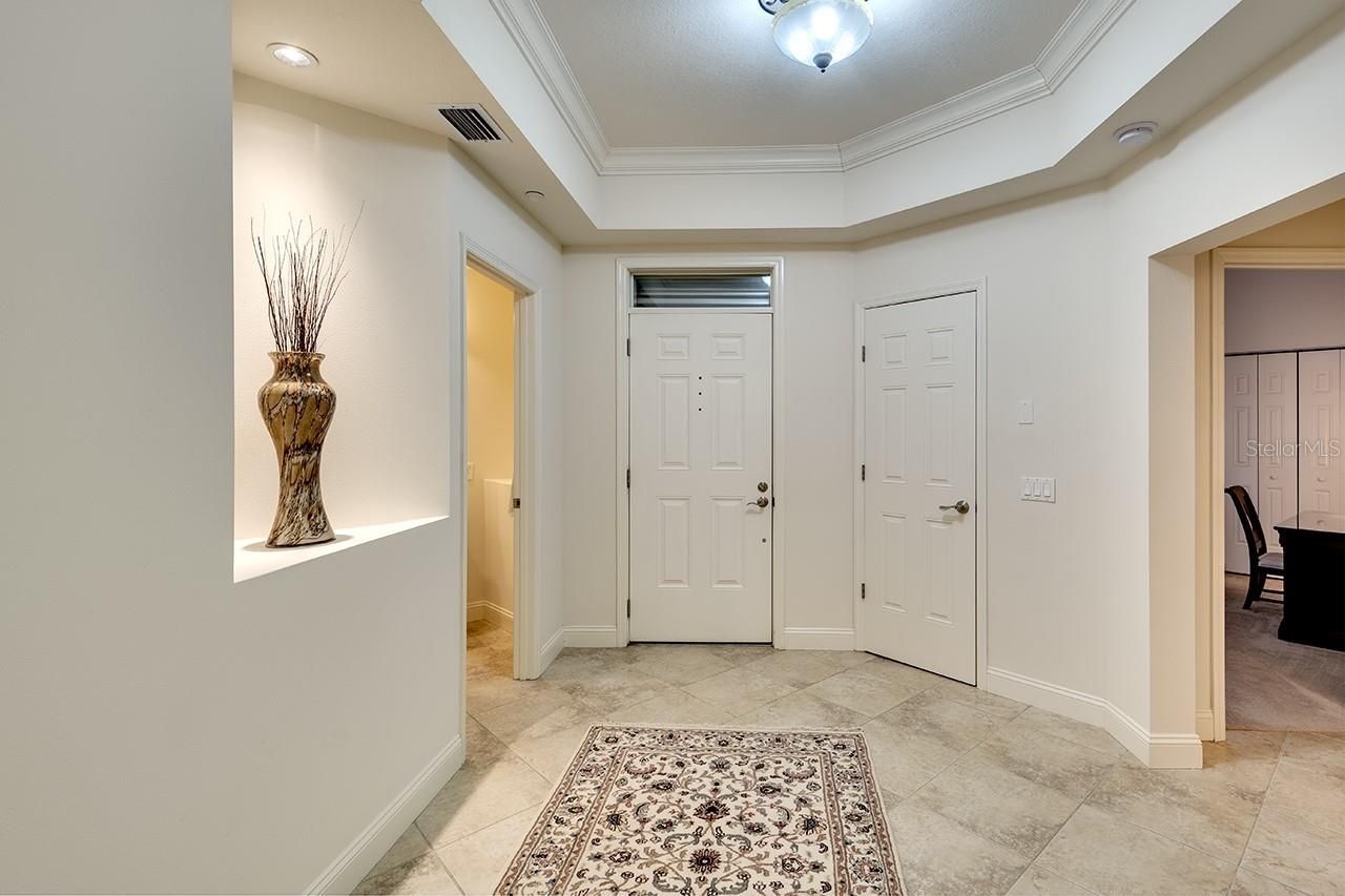 7702 Lake Vista Court , Unit 204, Lakewood Ranch, FL 34202 Photo