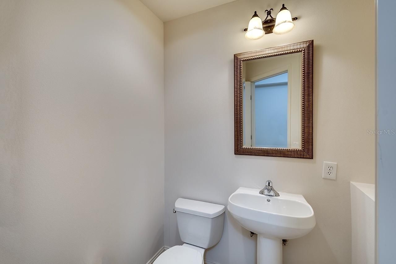 7702 Lake Vista Court , Unit 204, Lakewood Ranch, FL 34202 Photo