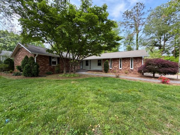 102 Lakewood Cir , Smyrna, TN 37167