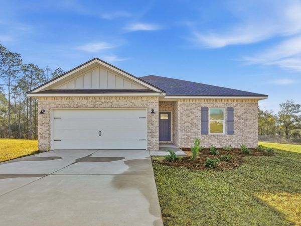 101 Spooner Street, DeFuniak Springs, FL 32433