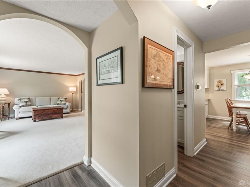 454 Shirley Ann Drive, Centerville, OH 45458 Photo 13